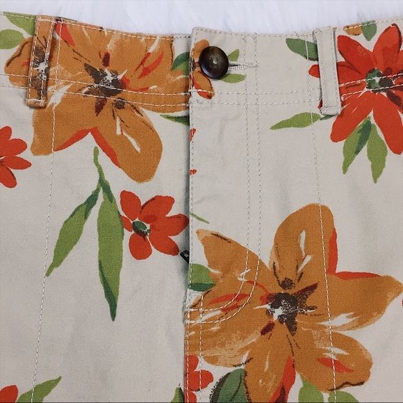 🚫SOLD🚫 Eddie Bauer Floral Khaki Skirt Size 4 EUC - Picture 3 of 6